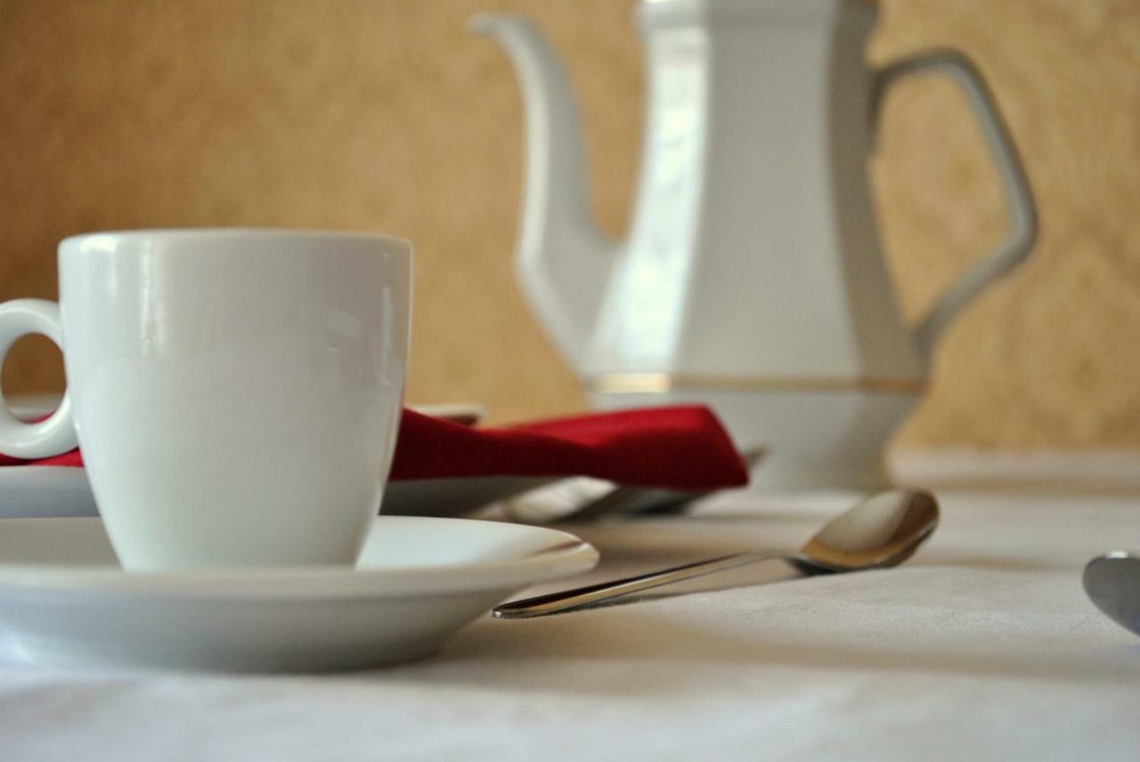 B&B Le Coccinelle Torre Bormida Bagian luar foto