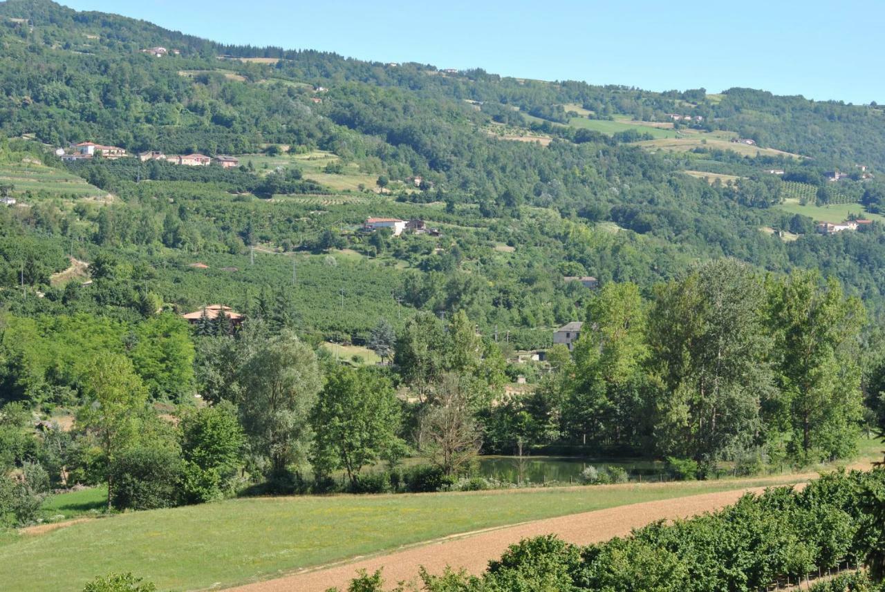 B&B Le Coccinelle Torre Bormida Bagian luar foto
