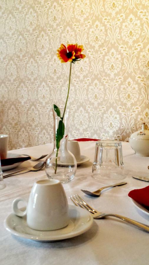 B&B Le Coccinelle Torre Bormida Bagian luar foto